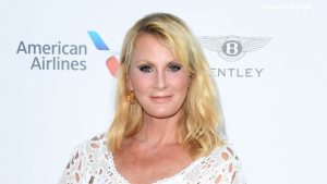 Sandra Lee Age